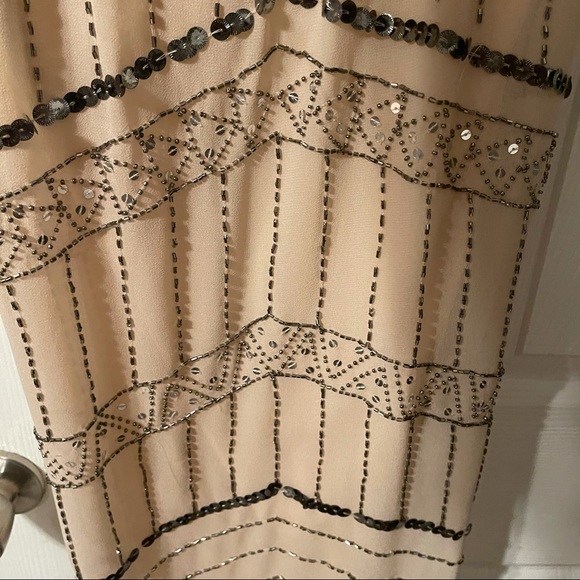 Forever 21 Beige Shift Dress - Picture 6 of 8